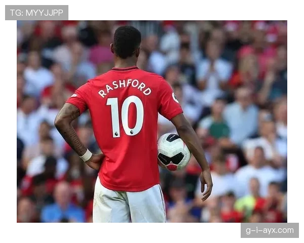 拉什福德关键区域精准射门助曼联逆转取胜,表现抢眼 拉什福德关键区域精准射门助曼联逆转取胜,表现抢眼