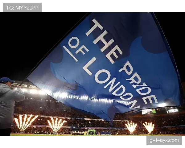 曼联启动重建计划,新赛季目标清晰,未来前景备受期待 曼联启动重建计划,新赛季目标清晰,未来前景备受期待