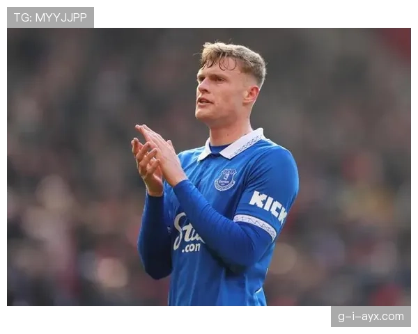 英超转会市场热度飙升，多家豪门激烈争夺表现亮眼新星